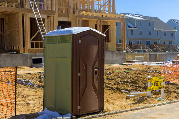 Portable Toilet Options We Offer in North Pekin, IL